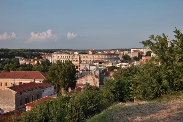 Hala-Kodeljevo-008b